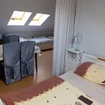 Motelik Julia * 谢德尔采