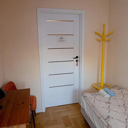 Motelik Julia منزل للإقامة *