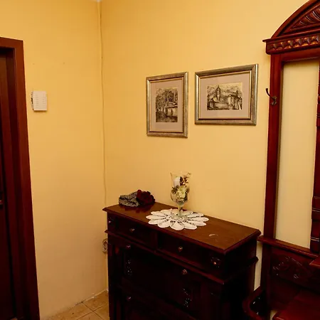 Motelik Julia منزل للإقامة *