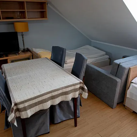Rum i privatbostad Motelik Julia